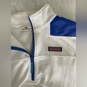 Vineyard Vines Quarter Zip - White with blue detail!